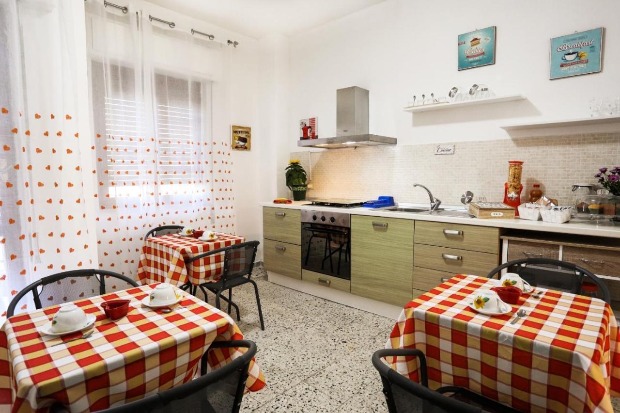 A Casa Di Fra' Bed & Breakfast Palermo Exterior photo
